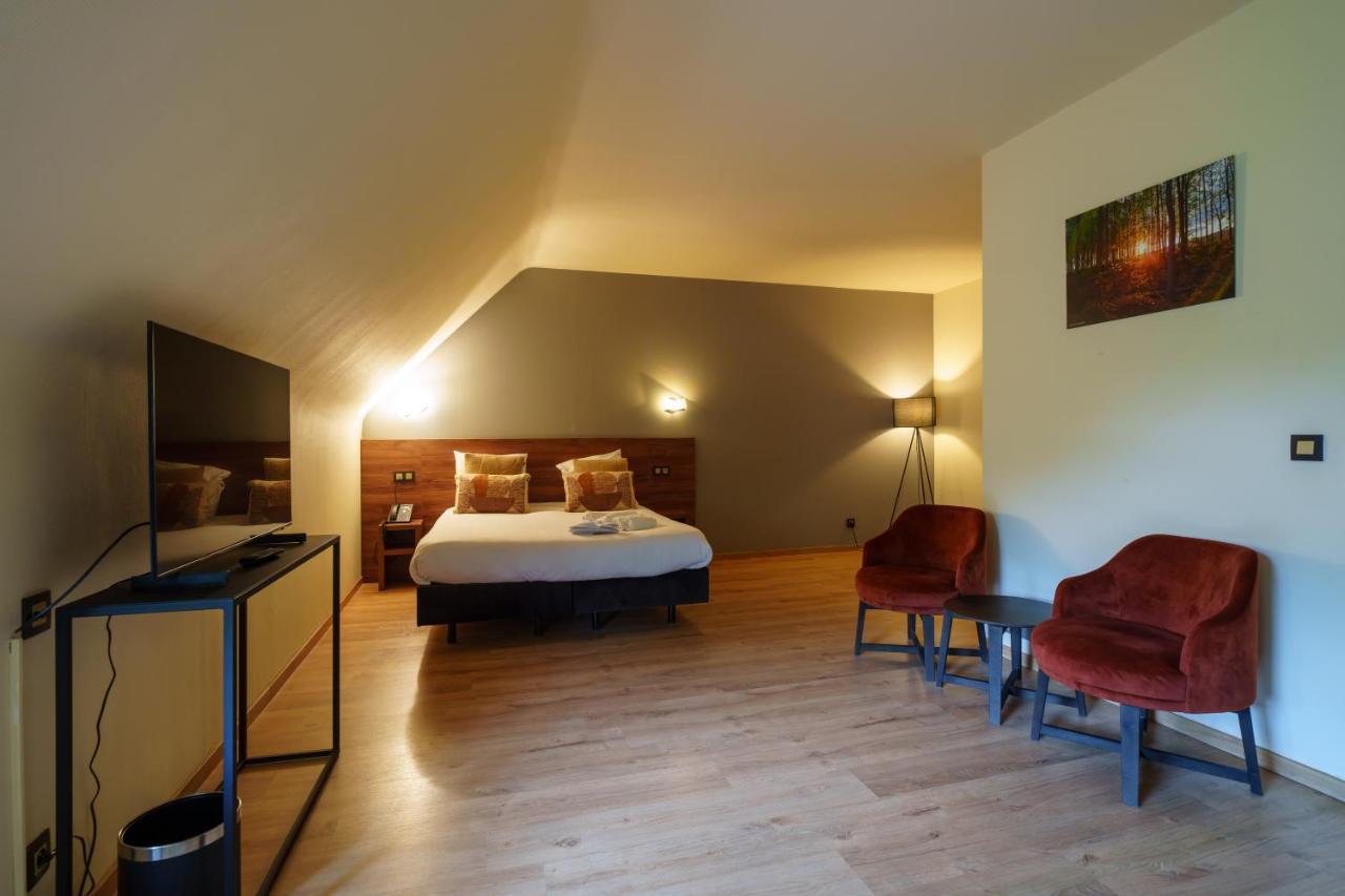 Hotel Les Jardins De La Molignee Ντινάντ Εξωτερικό φωτογραφία